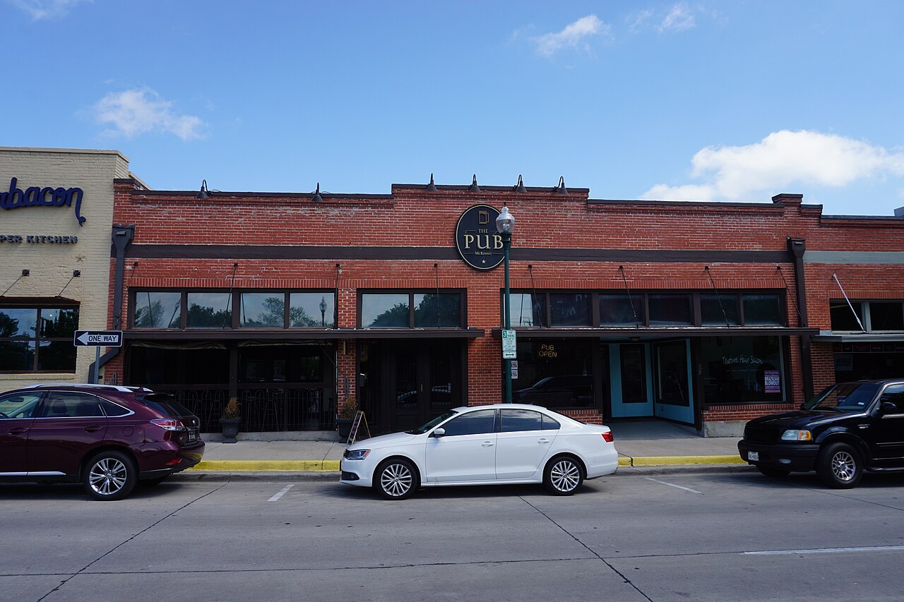 McKinney April 2017 030 (The Pub McKinney)